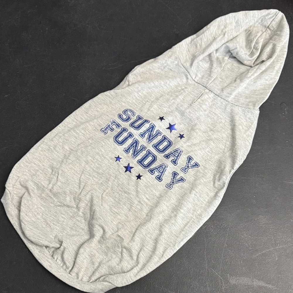 5/$25 Top Paw Gray Dog Hoodie with Sunday Funday Blue Print